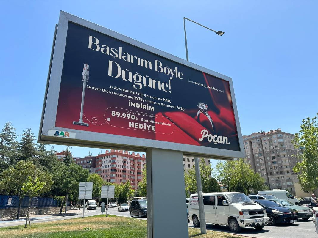 Konya’da okuyanları ters köşe yapan reklam 4